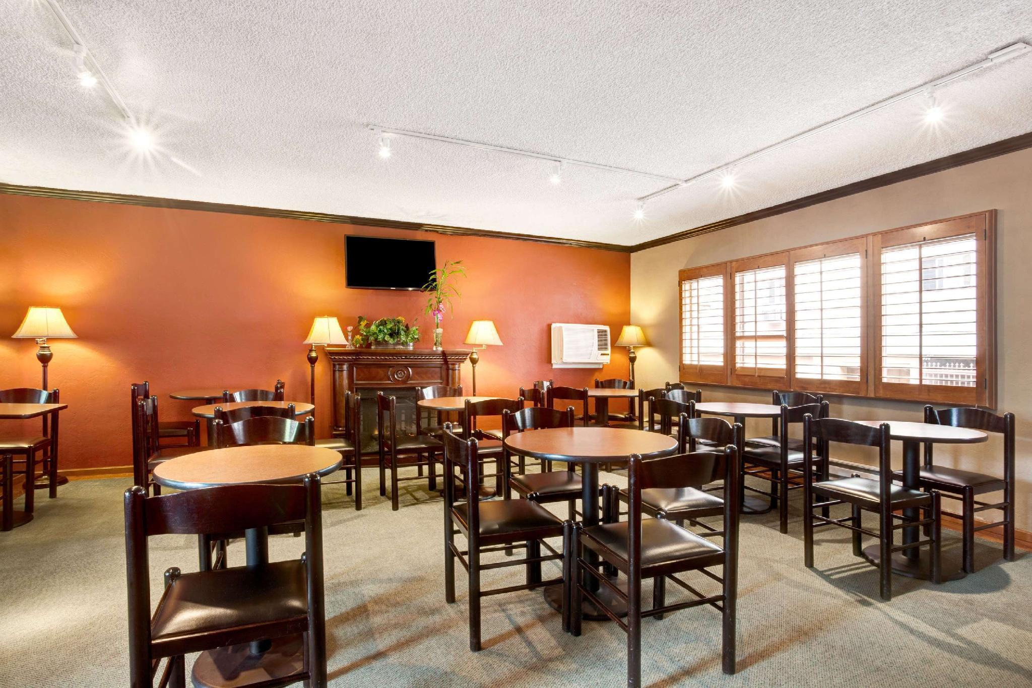 Travelodge By Wyndham Seattle By The Space Needle Ngoại thất bức ảnh