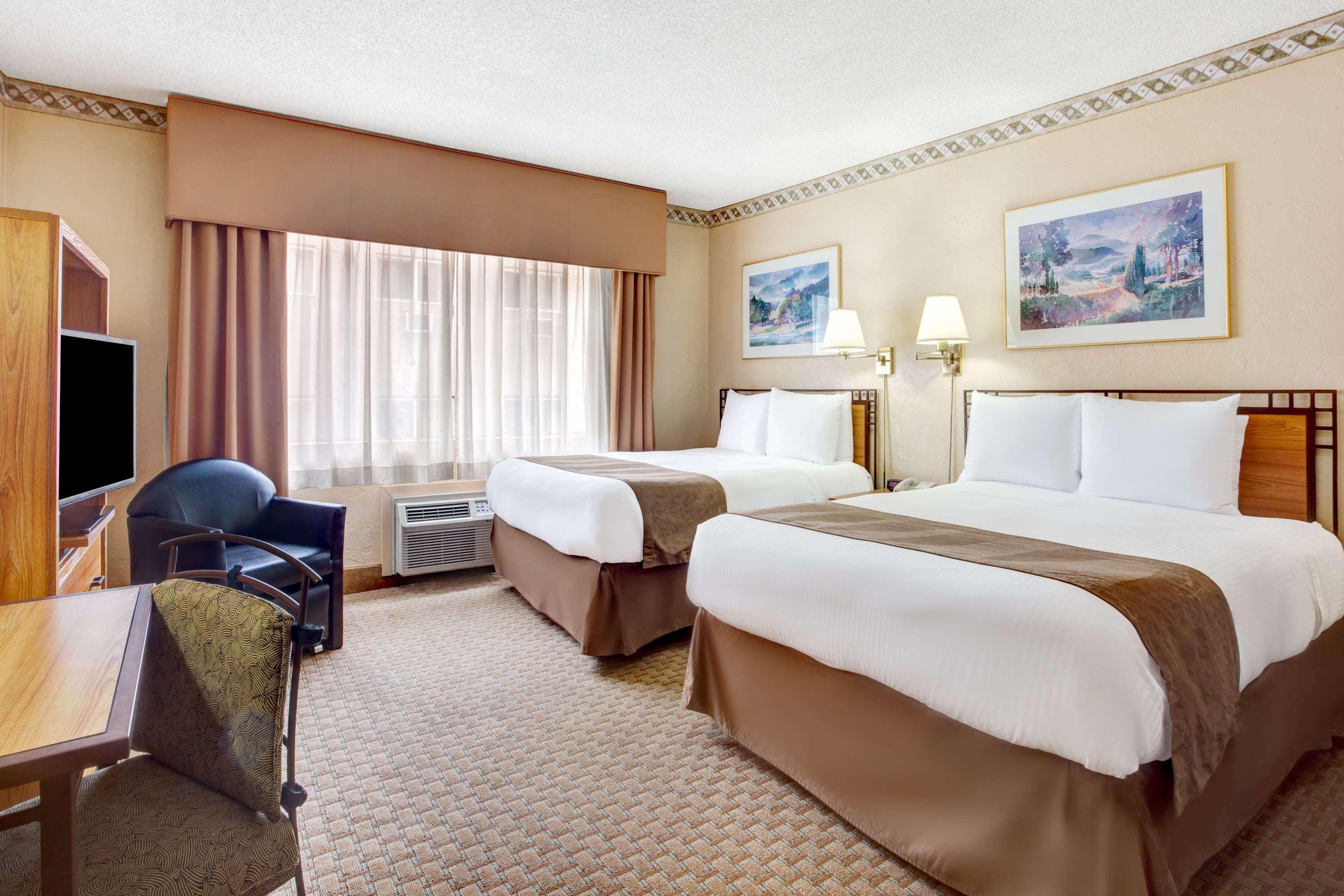 Travelodge By Wyndham Seattle By The Space Needle Ngoại thất bức ảnh