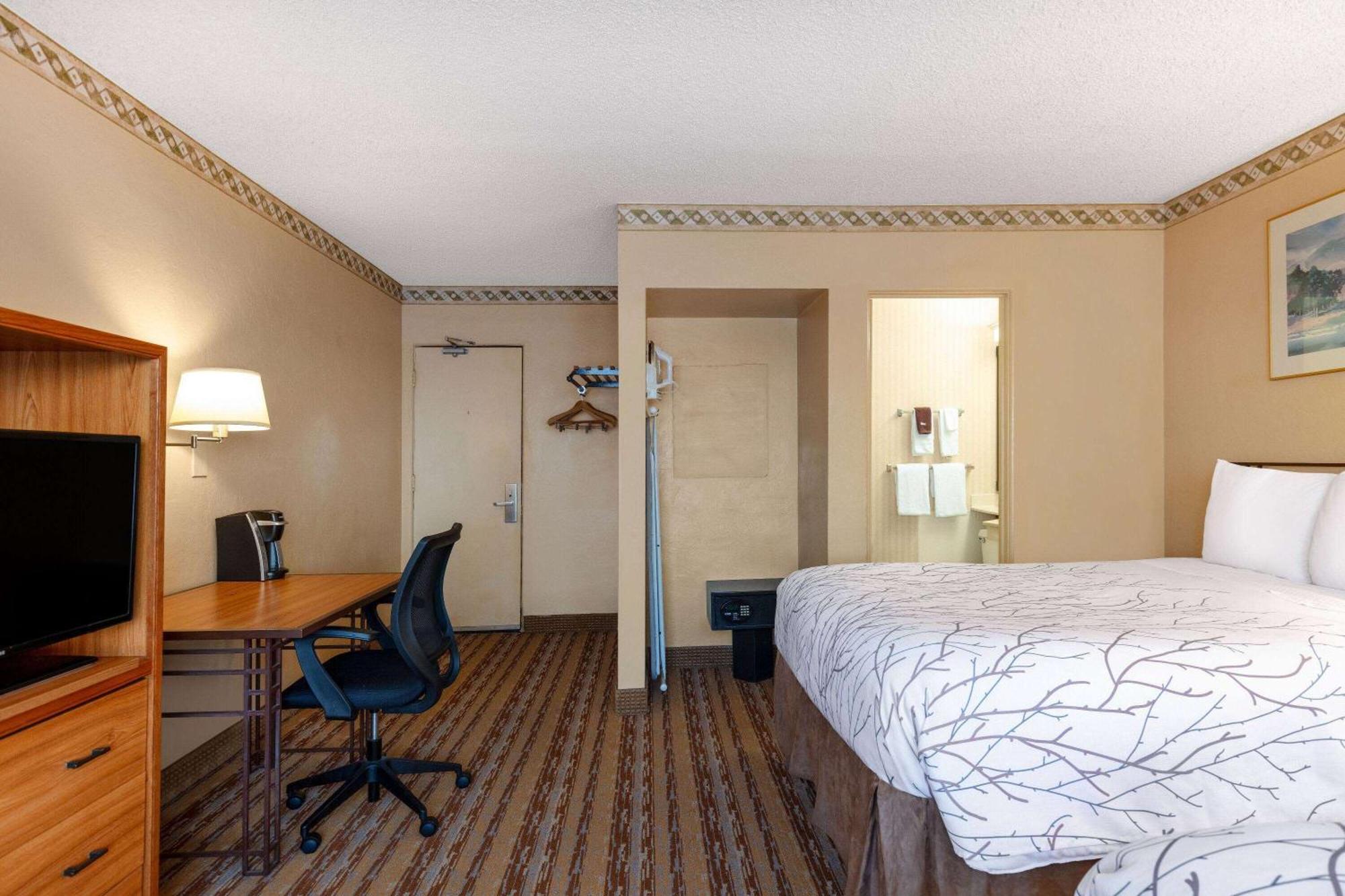 Travelodge By Wyndham Seattle By The Space Needle Ngoại thất bức ảnh